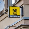 RAIFFEISEN BANK DISCLOSES INFORMATION ON ITS SERVICES IN ACCORDANCE WITH THE WARNING